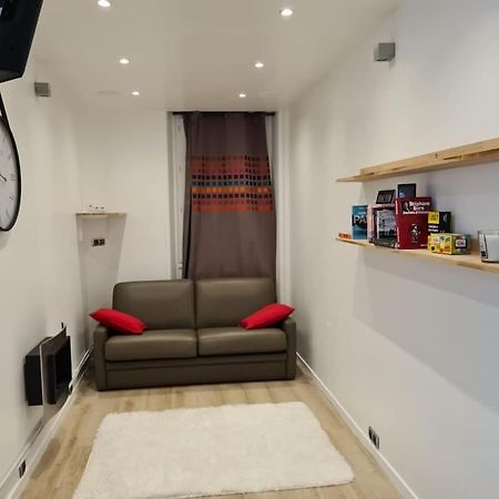 Suresnes : 2 Pieces Cosy Apartman Kültér fotó